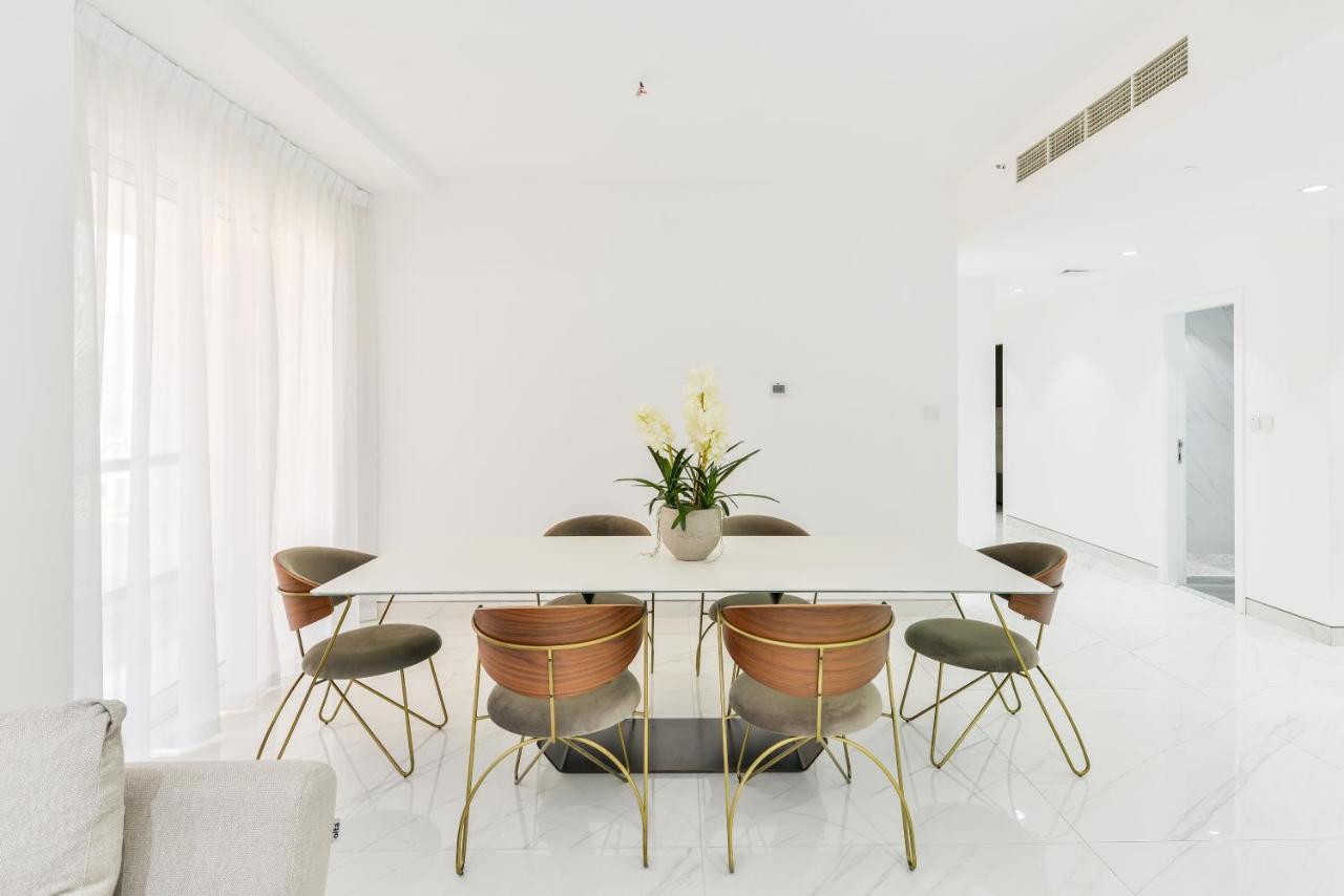Waterfront Luxury 3Br With Maids Room In Jbr, Dubai Bagian luar foto