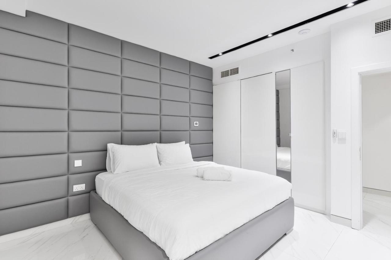 Waterfront Luxury 3Br With Maids Room In Jbr, Dubai Bagian luar foto